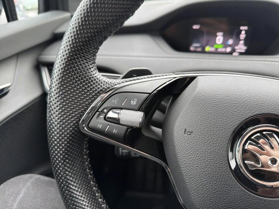 SKODA Enyaq 2022
