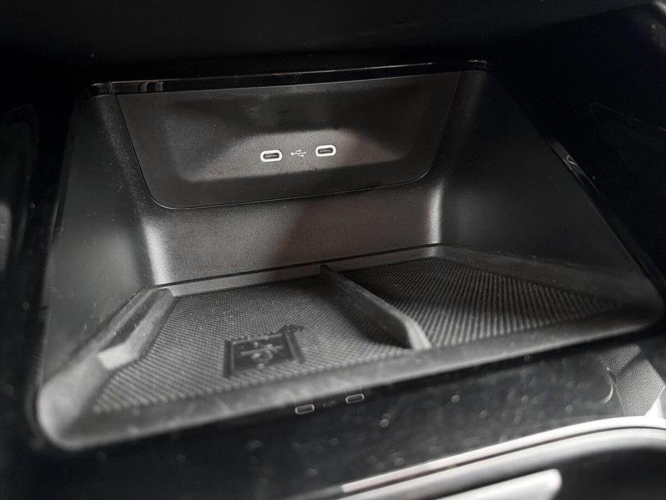SKODA Enyaq 2022