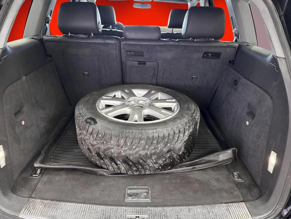 VOLKSWAGEN Touareg 2006