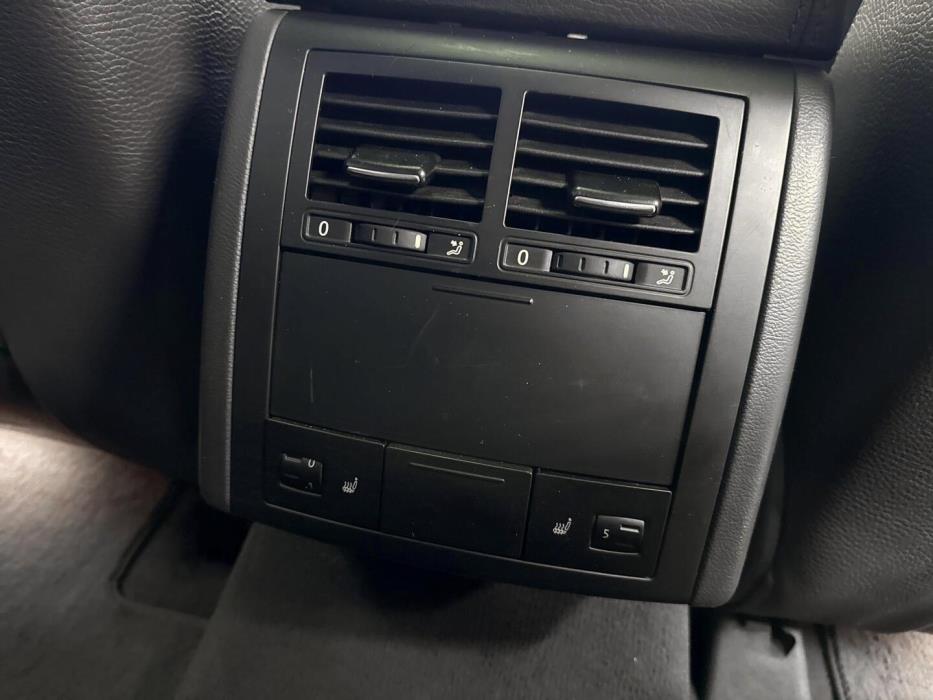 VOLKSWAGEN Touareg 2006