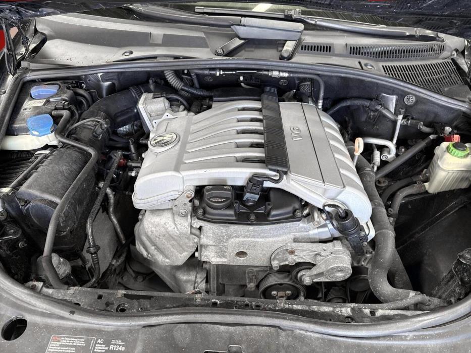VOLKSWAGEN Touareg 2006