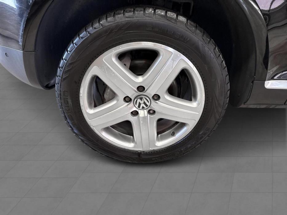 VOLKSWAGEN Touareg 2006