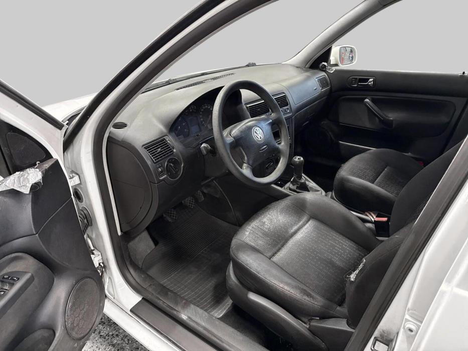 VOLKSWAGEN Golf Variant 2004