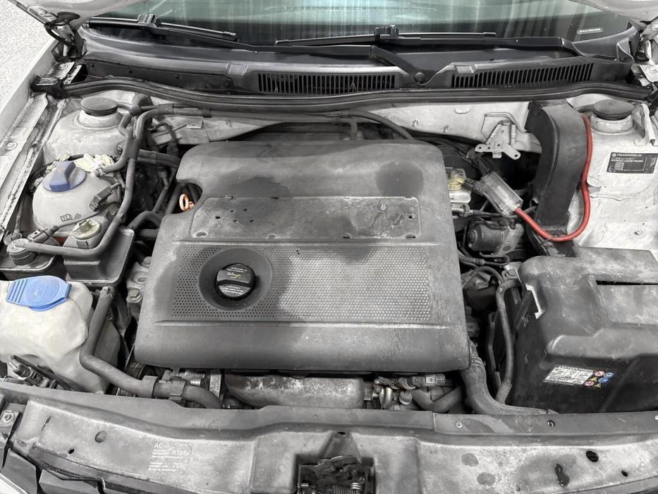 VOLKSWAGEN Golf Variant 2004
