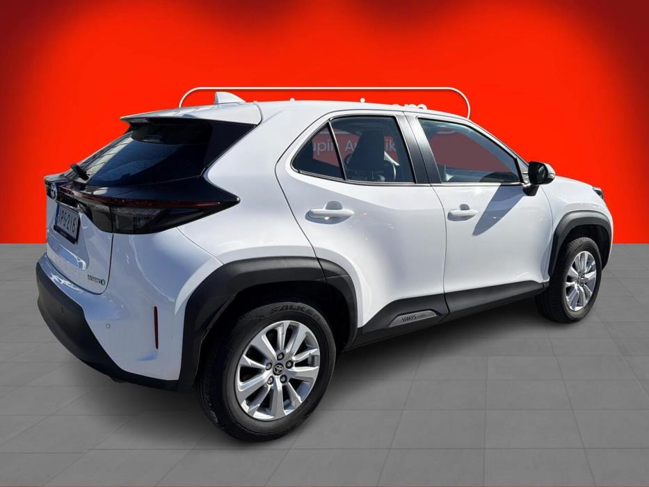 TOYOTA Yaris Cross 2022