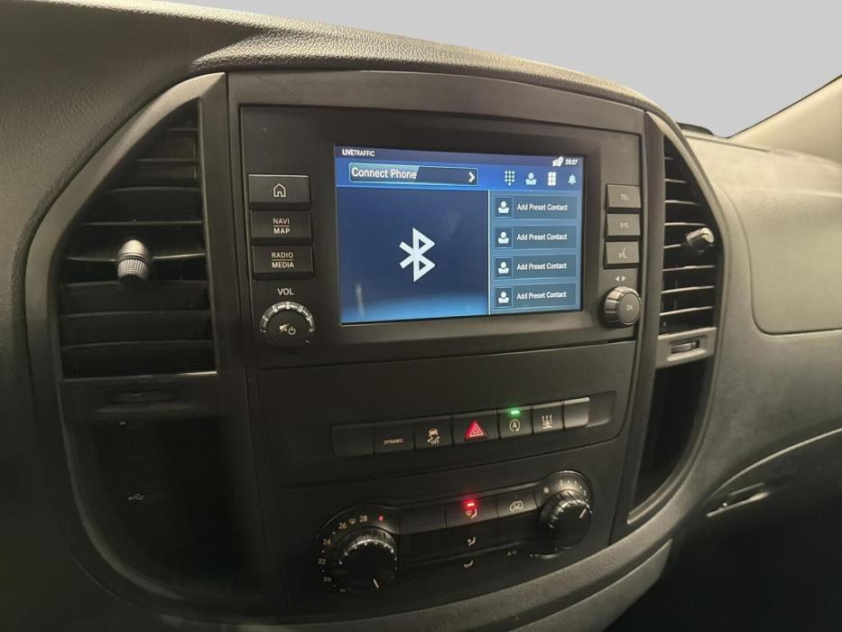 MERCEDES-BENZ VITO 2023