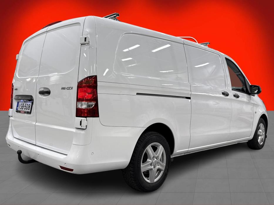 MERCEDES-BENZ VITO 2023