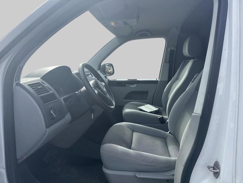 VOLKSWAGEN Transporter 2014