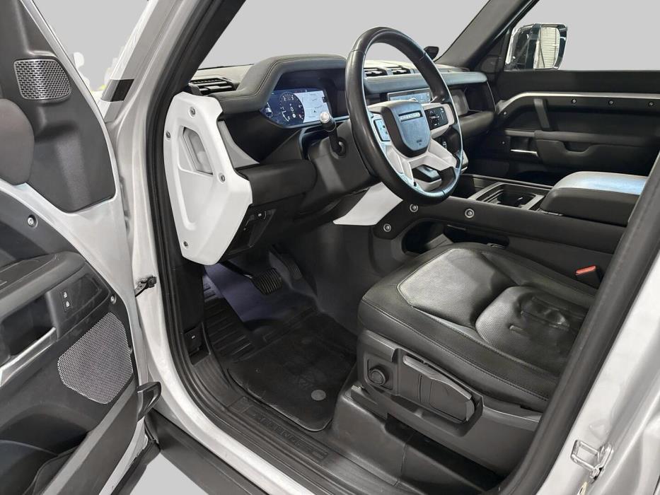 LAND ROVER Defender 2020