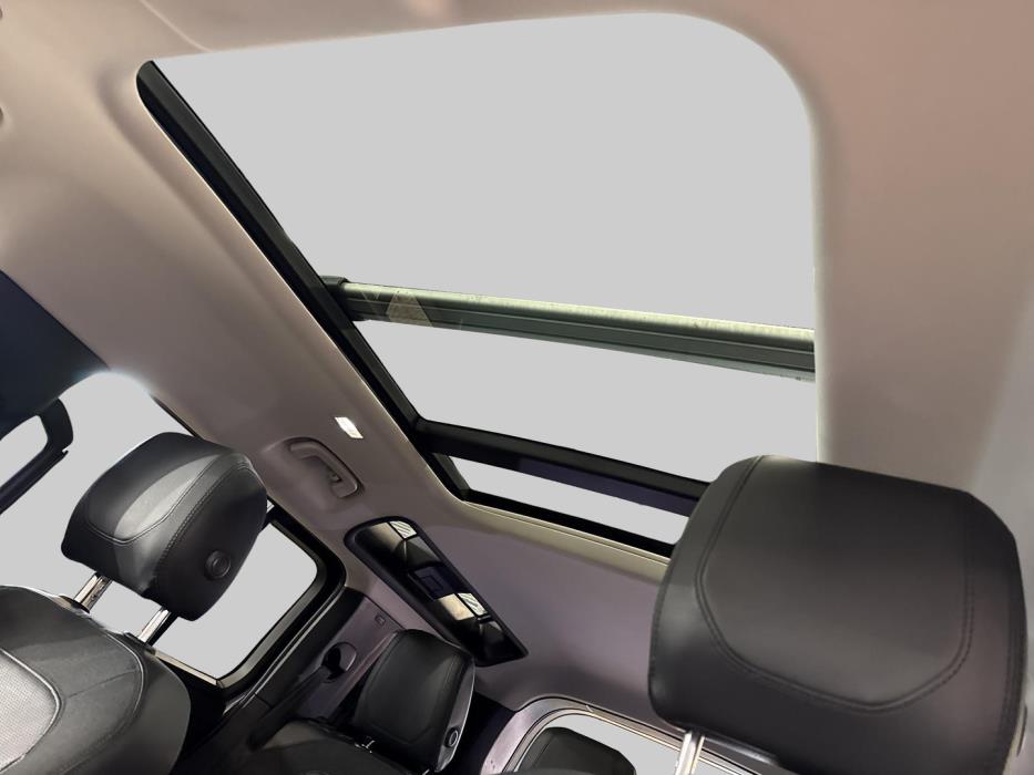 LAND ROVER Defender 2020