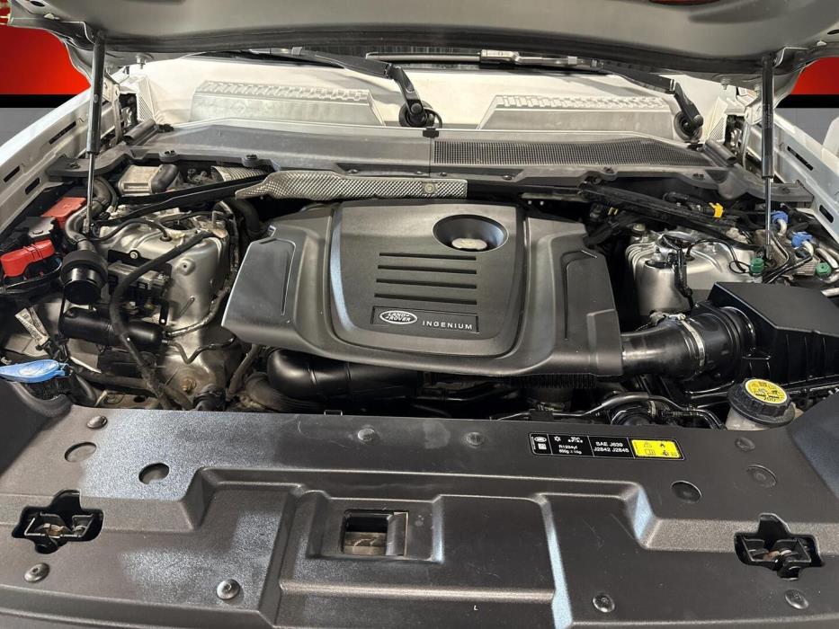 LAND ROVER Defender 2020