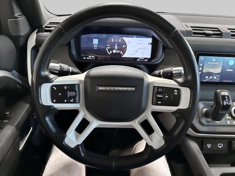 LAND ROVER Defender 2020