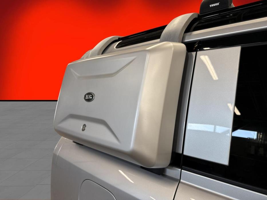 LAND ROVER Defender 2020