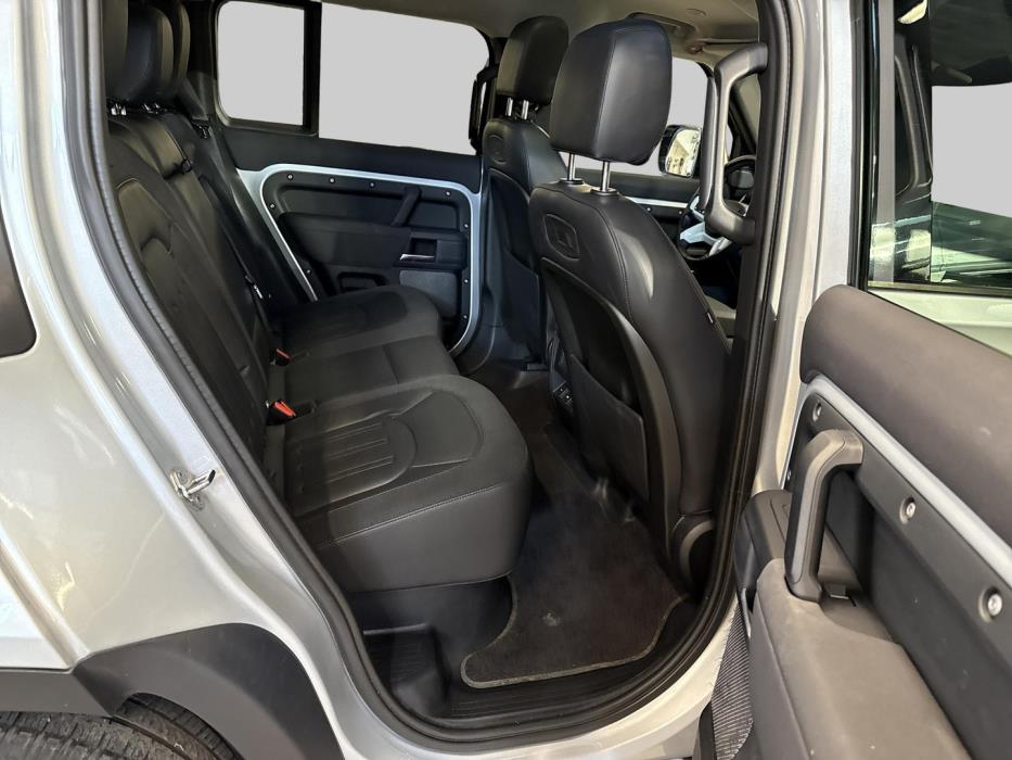 LAND ROVER Defender 2020