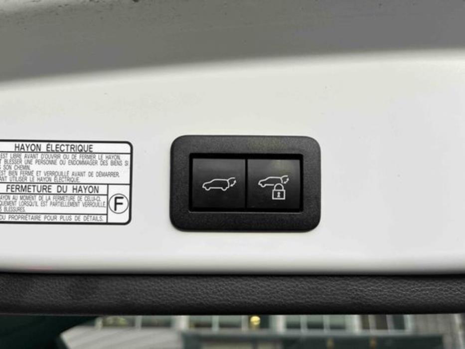 TOYOTA COROLLA CROSS 2023