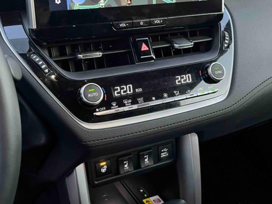 TOYOTA COROLLA CROSS 2023