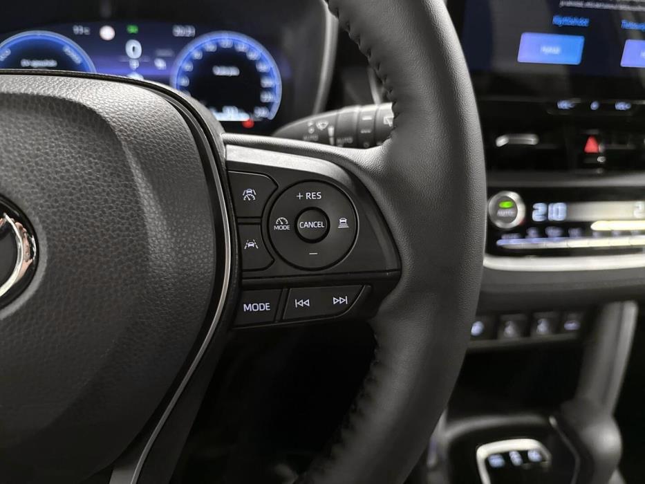 TOYOTA COROLLA CROSS 2025