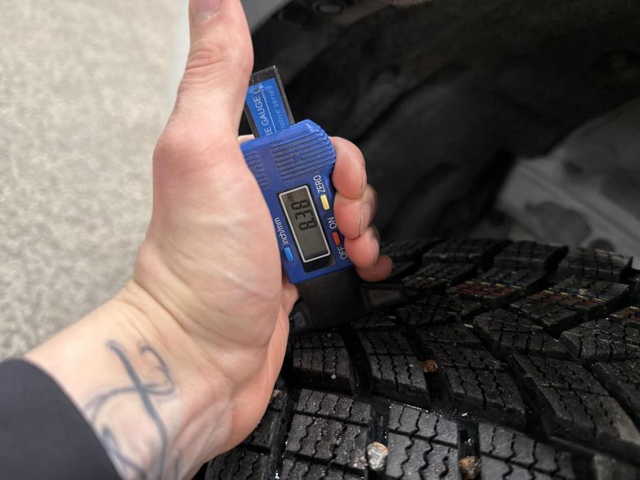 TOYOTA COROLLA CROSS 2025