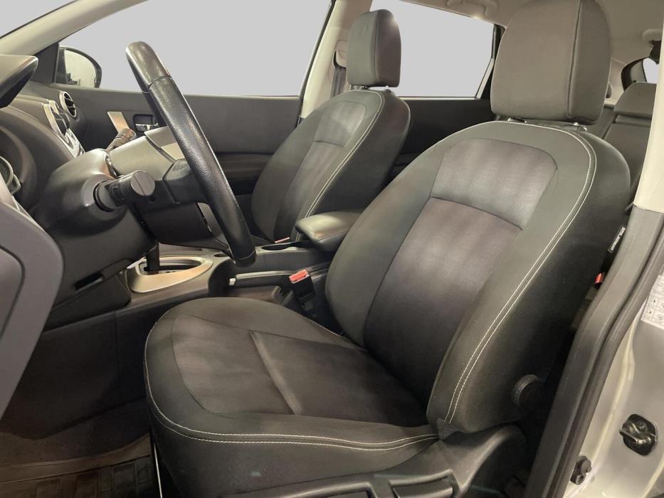 NISSAN Qashqai 2013