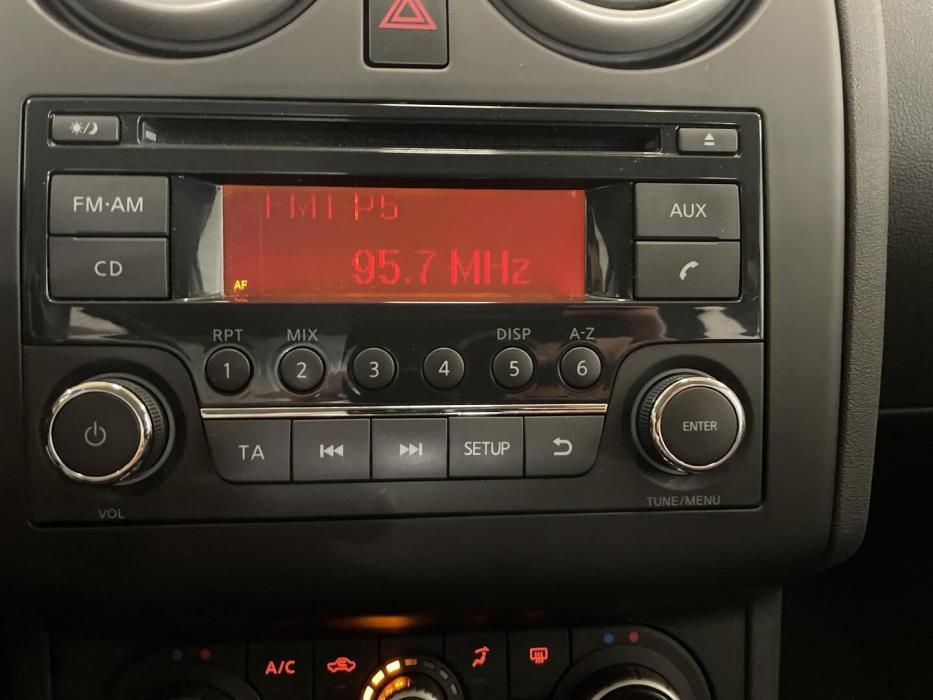 NISSAN Qashqai 2013