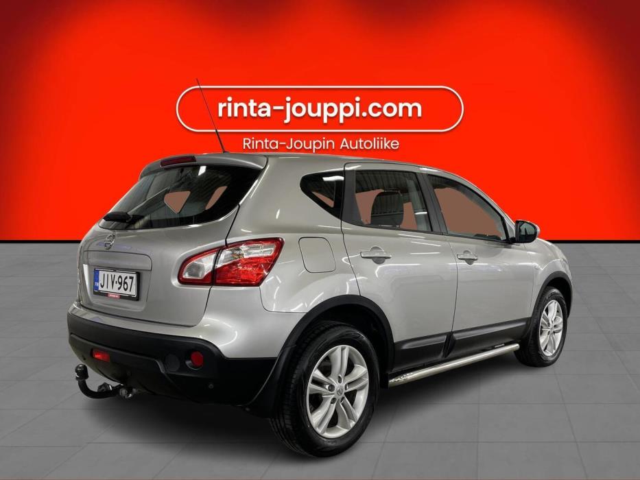 NISSAN Qashqai 2013