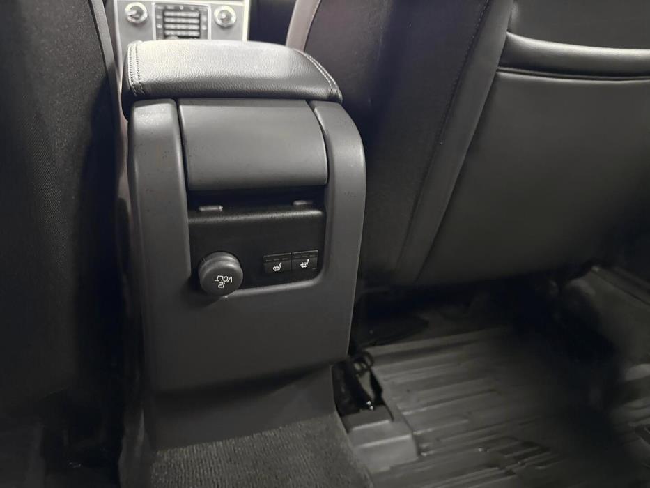 VOLVO V60 2015