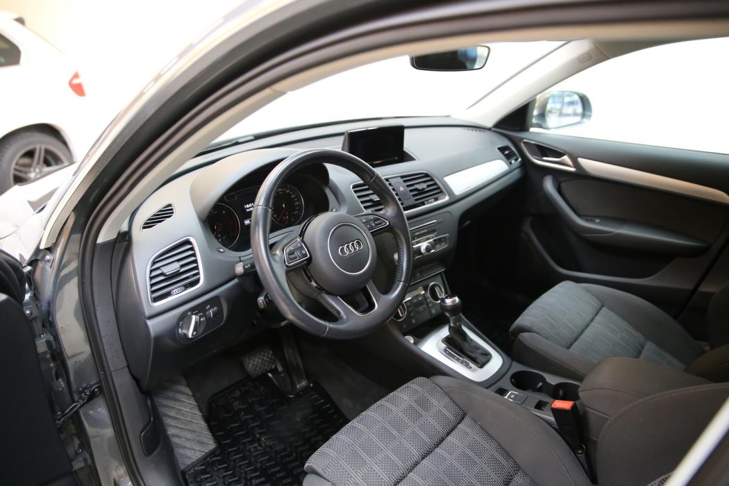 AUDI Q3 2017