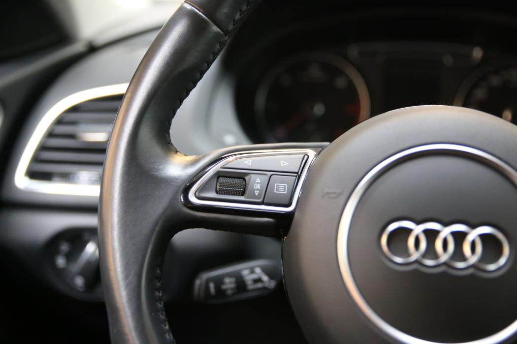 AUDI Q3 2017