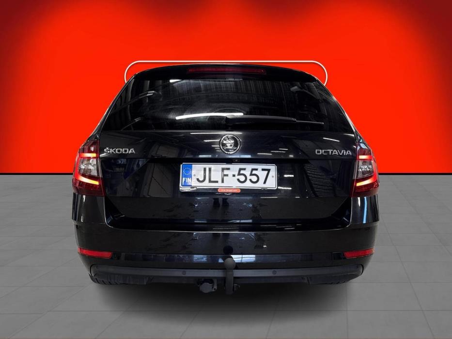 SKODA Octavia 2018