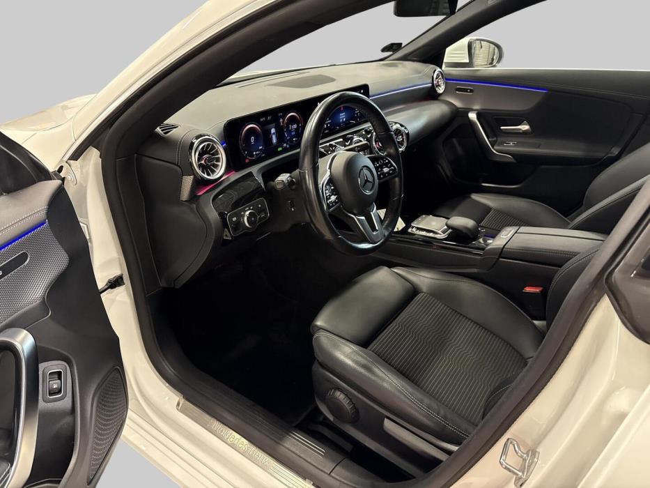 MERCEDES-BENZ CLA 2022