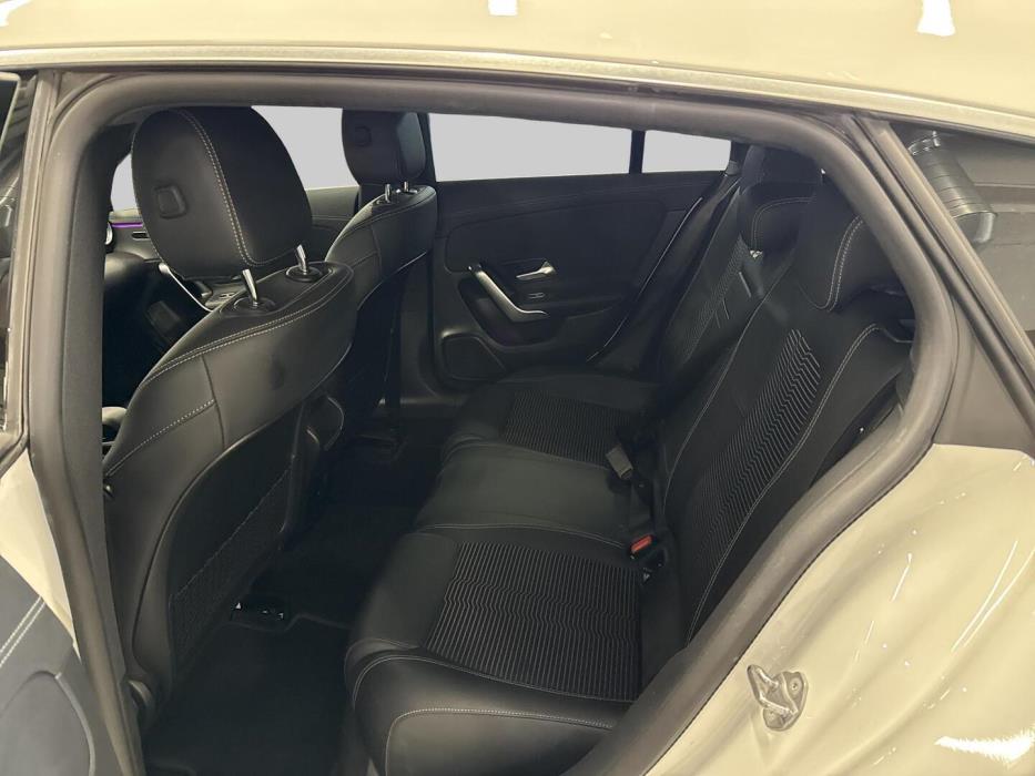 MERCEDES-BENZ CLA 2022