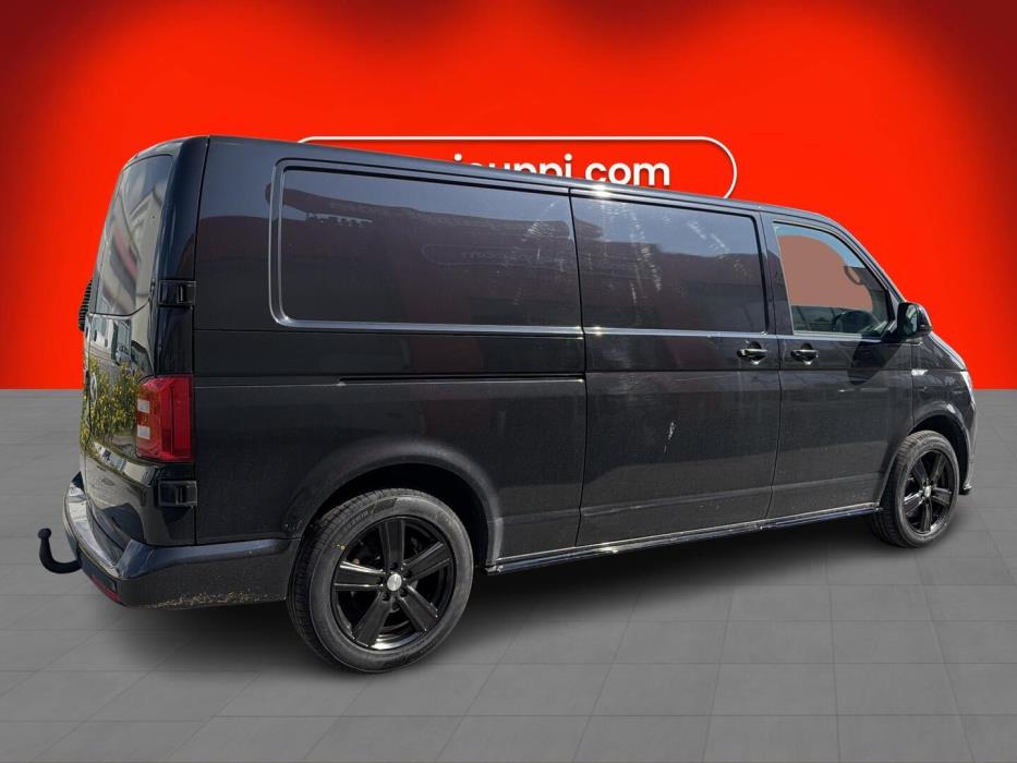 VOLKSWAGEN Transporter 2017