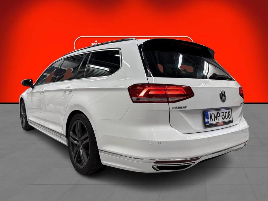 VOLKSWAGEN Passat 2016