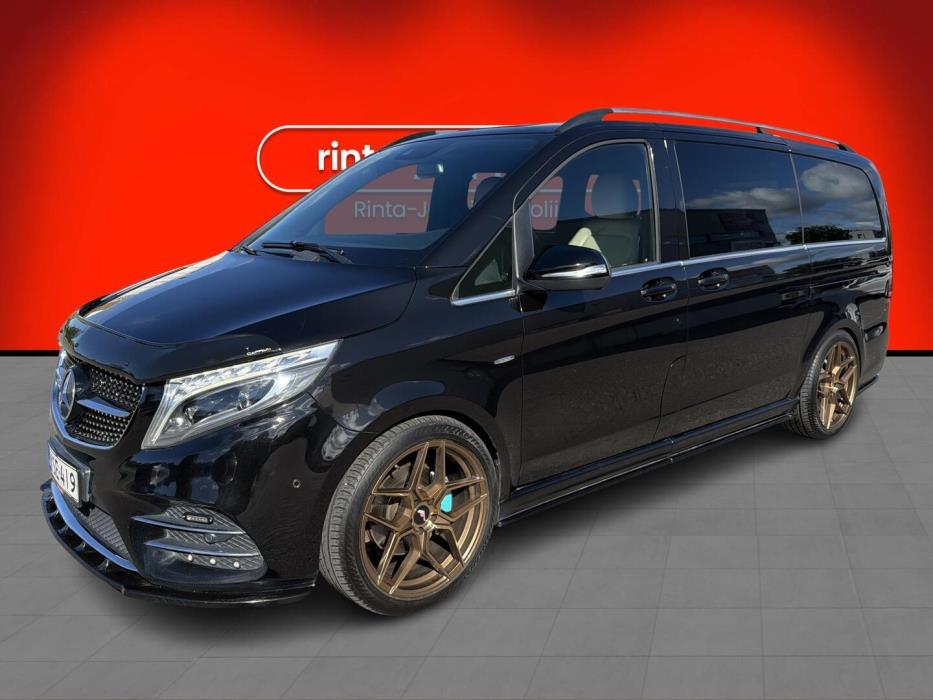 MERCEDES-BENZ V 2016