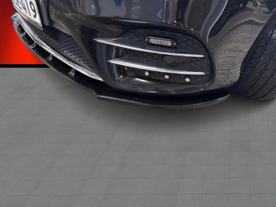MERCEDES-BENZ V 2016