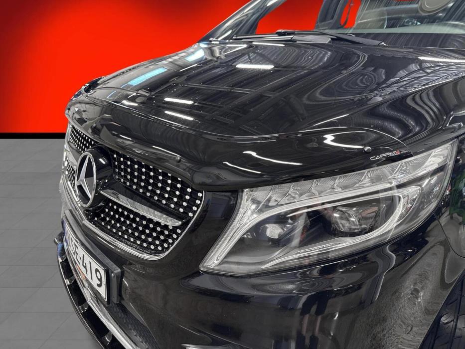 MERCEDES-BENZ V 2016