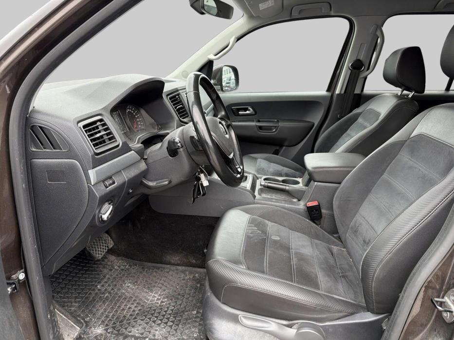 VOLKSWAGEN Amarok 2017