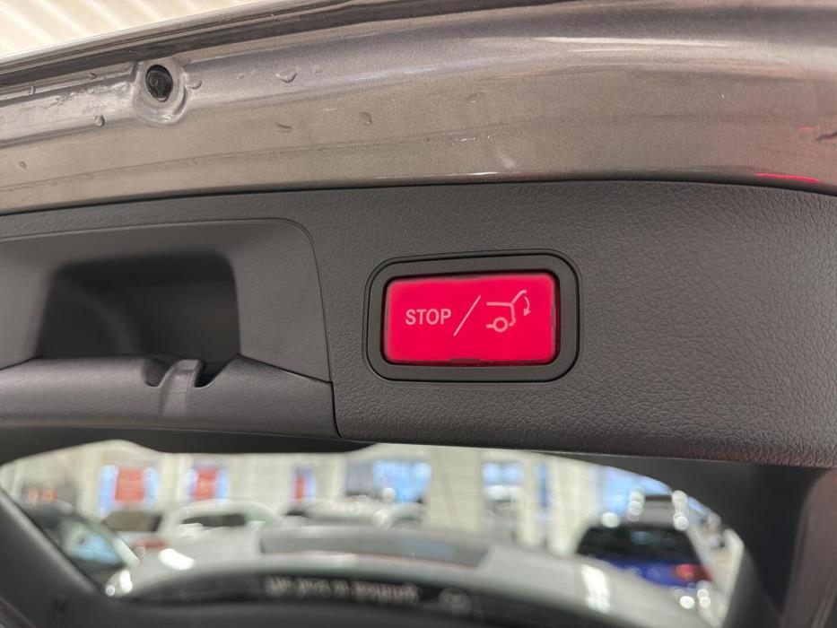 MERCEDES-BENZ GLA 2021