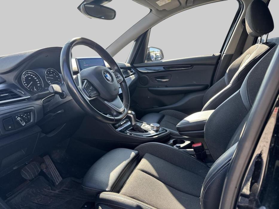 BMW 225 2018