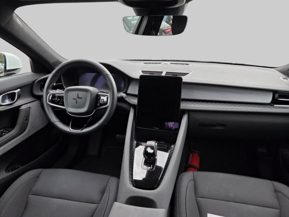 POLESTAR 2 2024