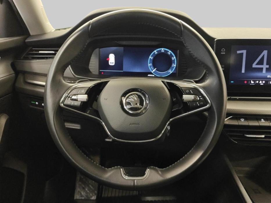 SKODA Octavia 2024