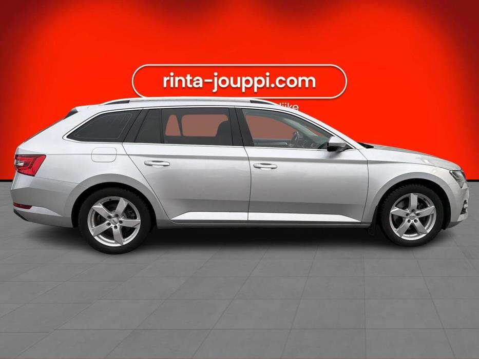 SKODA Superb 2021
