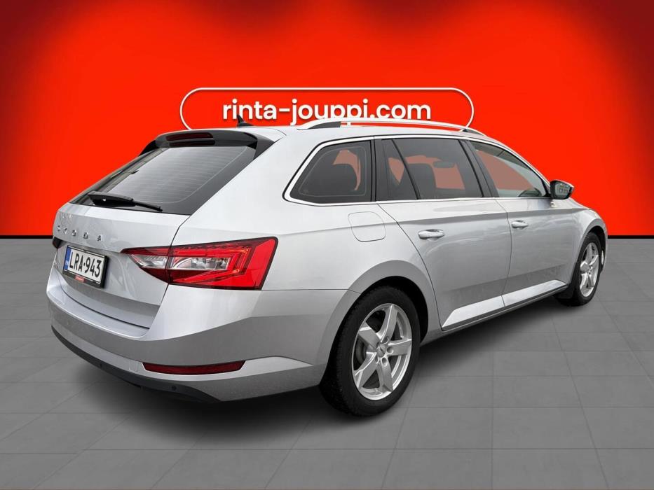 SKODA Superb 2021