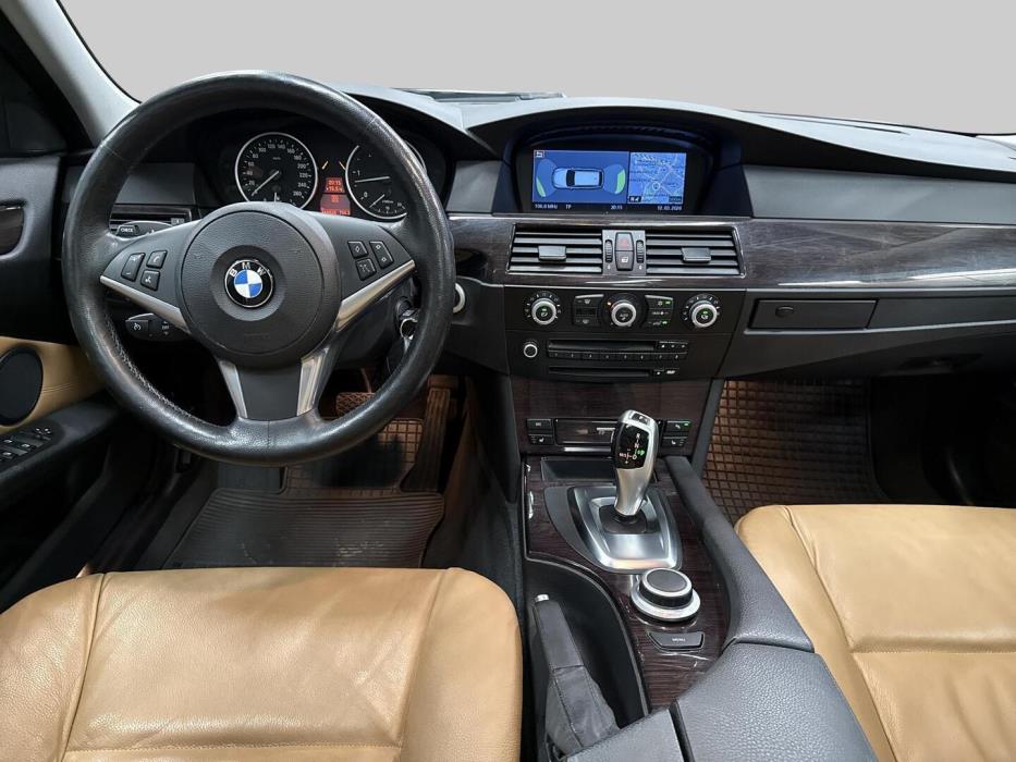 BMW 525 2008