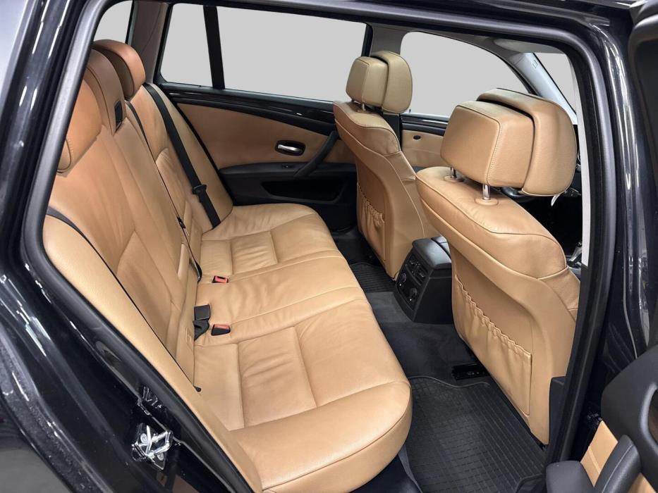 BMW 525 2008