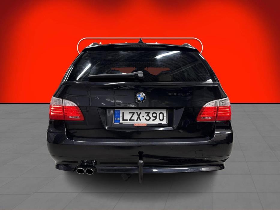 BMW 525 2008