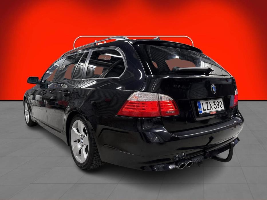 BMW 525 2008