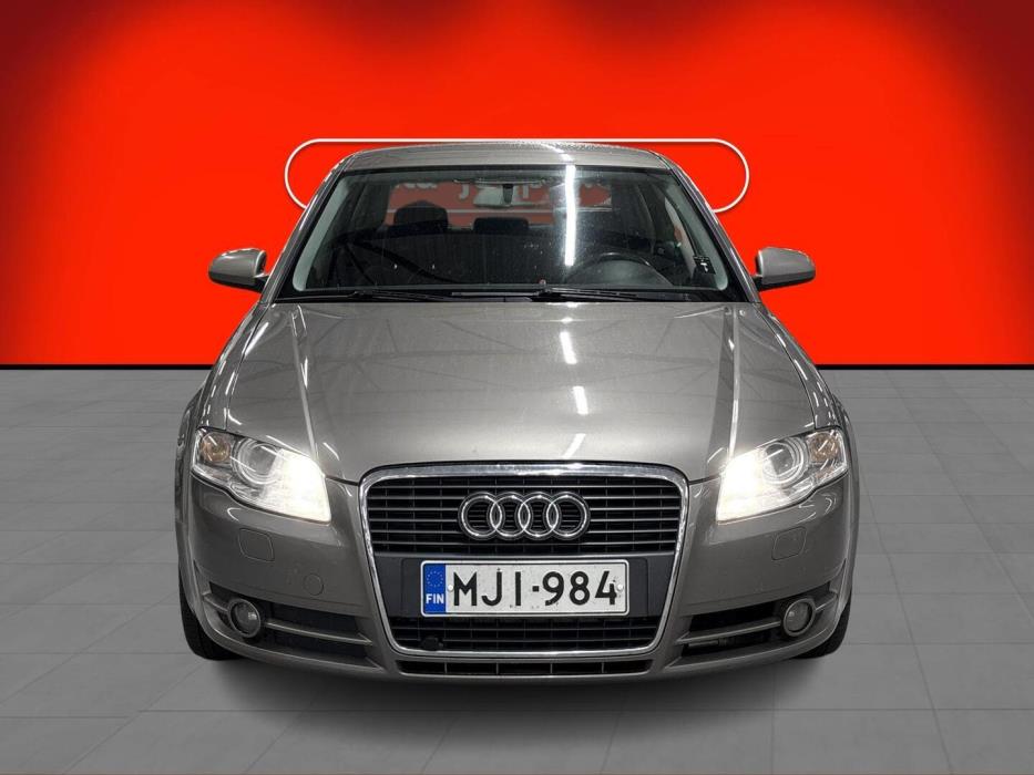 AUDI A4 2006
