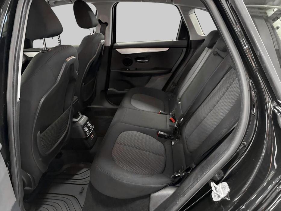 BMW 225 2020