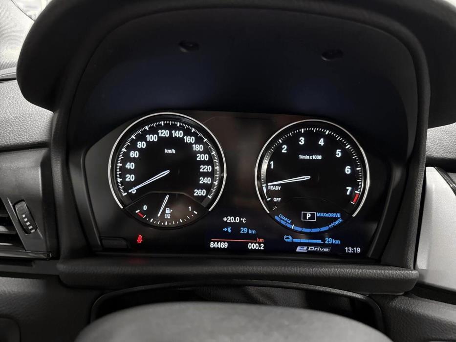 BMW 225 2020
